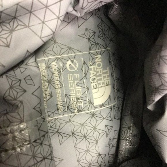 THE NORTH FACE Flight Series Women Stormy Trail Windbreaker Jacket Size M Black - Picture 4 of 7